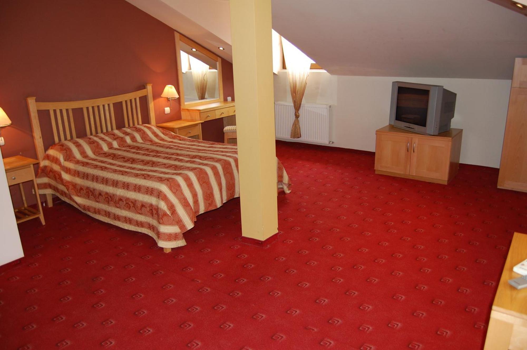 Complex Brashlyan Hotel Tryavna Bagian luar foto